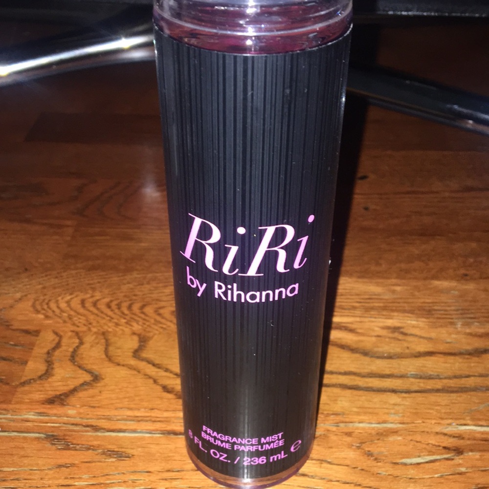 Riri by Rihanna